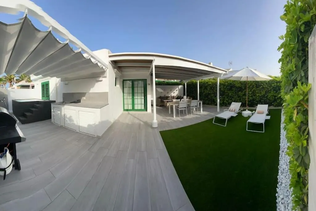 Luxury 2 Bedroom Bungalow With Private Pool Maspalomas  Spain