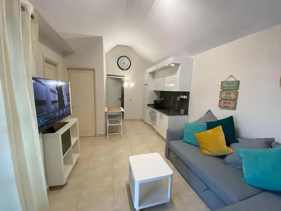 Luxury 2 Bedroom Bungalow With Private Pool Maspalomas  Holiday home Maspalomas (Gran Canaria)