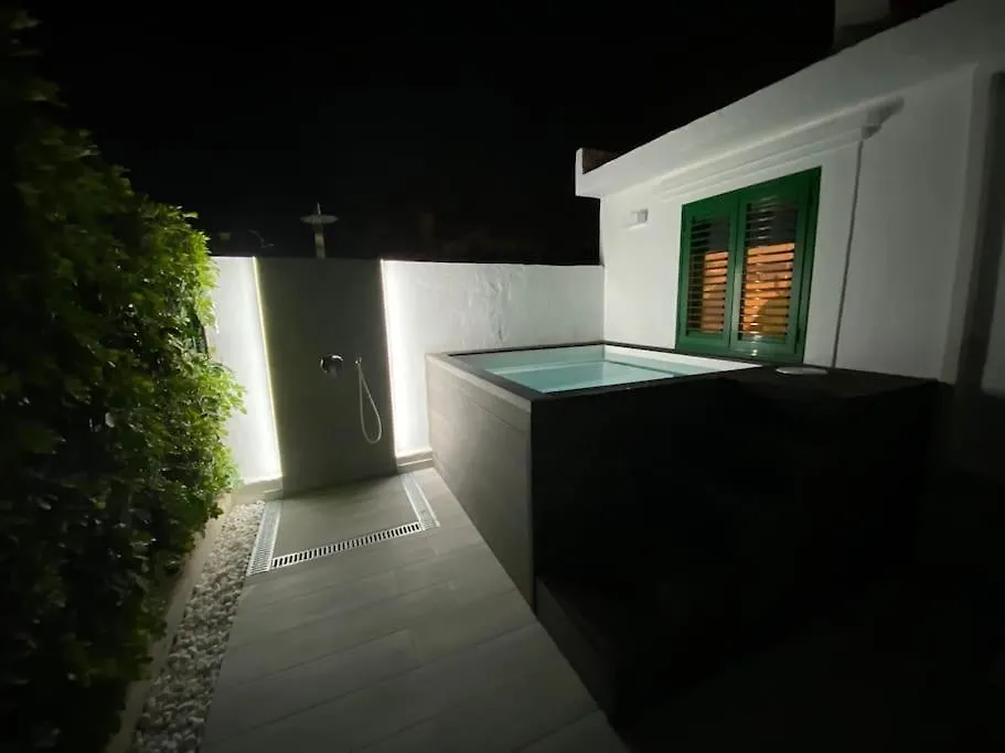 Holiday home Luxury 2 Bedroom Bungalow With Private Pool Maspalomas  Spain